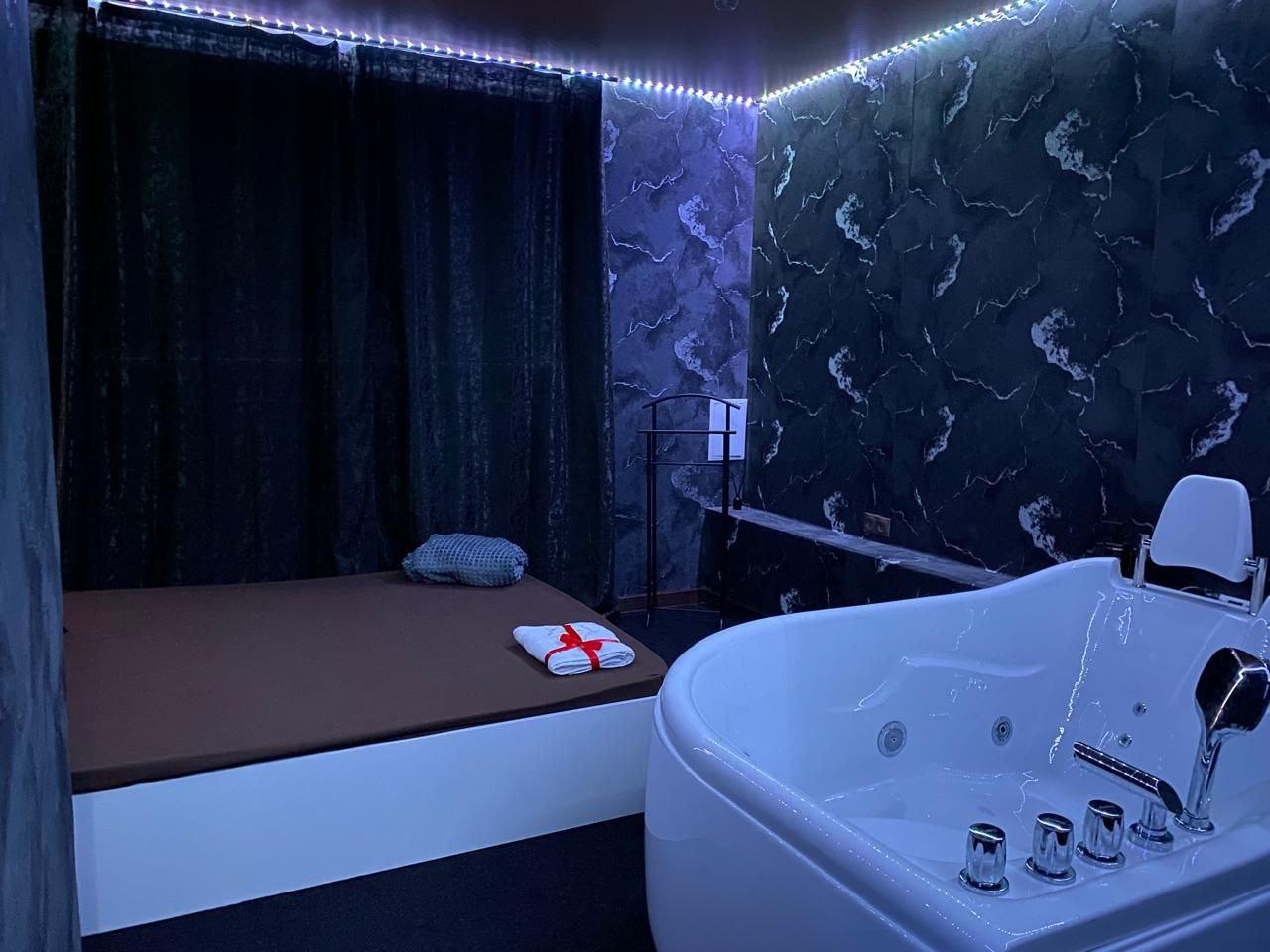 Интерьер клуба Хитрый Лис, Новосибирск